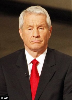 article-2488553-0C6E45A8000005DC-908_306x423