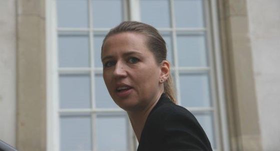 dk.mett.frederiksen.justisminister