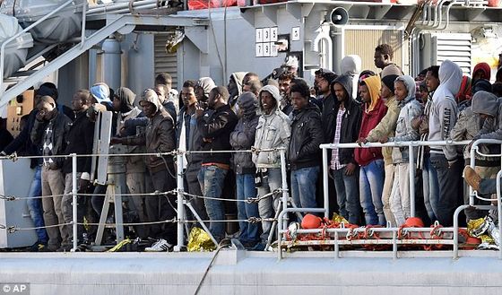 27B1320400000578-3045468-image-a-1_1429434490652