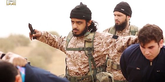Islamic-State-Syrian-Pilots-Knives-2-HP_3