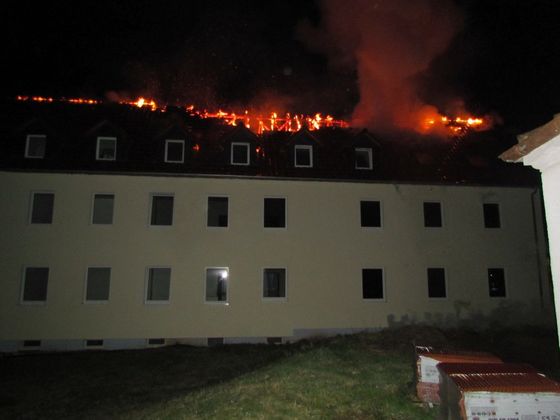 Tröglitz/ Feuer in Flüchtlingsunterkunft