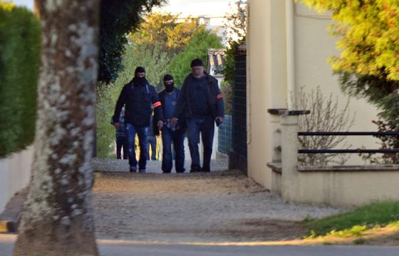paris.kirke.terror.policiers-quartier-vert-bois-saint-dizier-haute-marne-etudiant-soupconne-preparer-attentats-contre-eglises-habitude-passer-temps