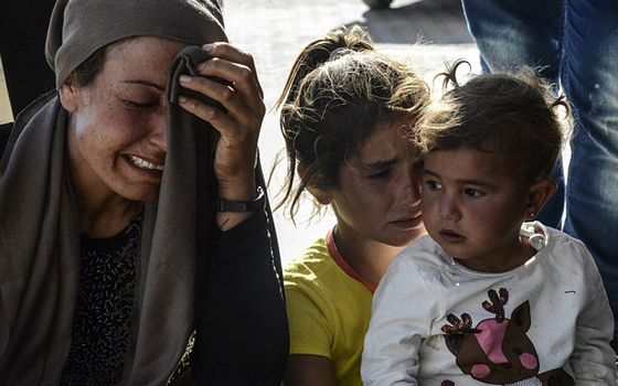 Kobane-crying.selvmordsbomber