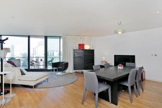 2-bedroom-flat-for-sale-in-central-London-United-Kingdom
