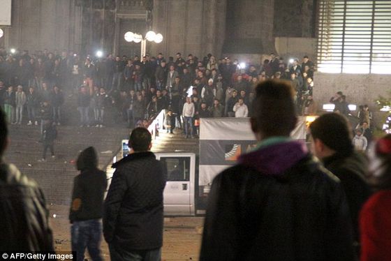 2FD6957D00000578-0-image-a-59_1453983729144