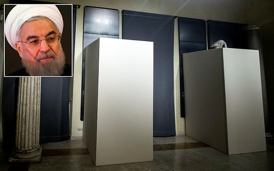 In this Monday, Jan. 25, 2016 photo, plywood panels cover naked statues inside the Campidoglio, Capitol Hill, during a meeting between Italian Premier Matteo Renzi and Iranian President Hassan Rouhani, in Rome, Italy, January 25, 2016. (Giuseppe Lami/ANSA via AP) ITALY OUT