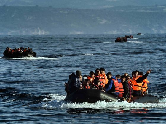 båter-med-migranter-hellas
