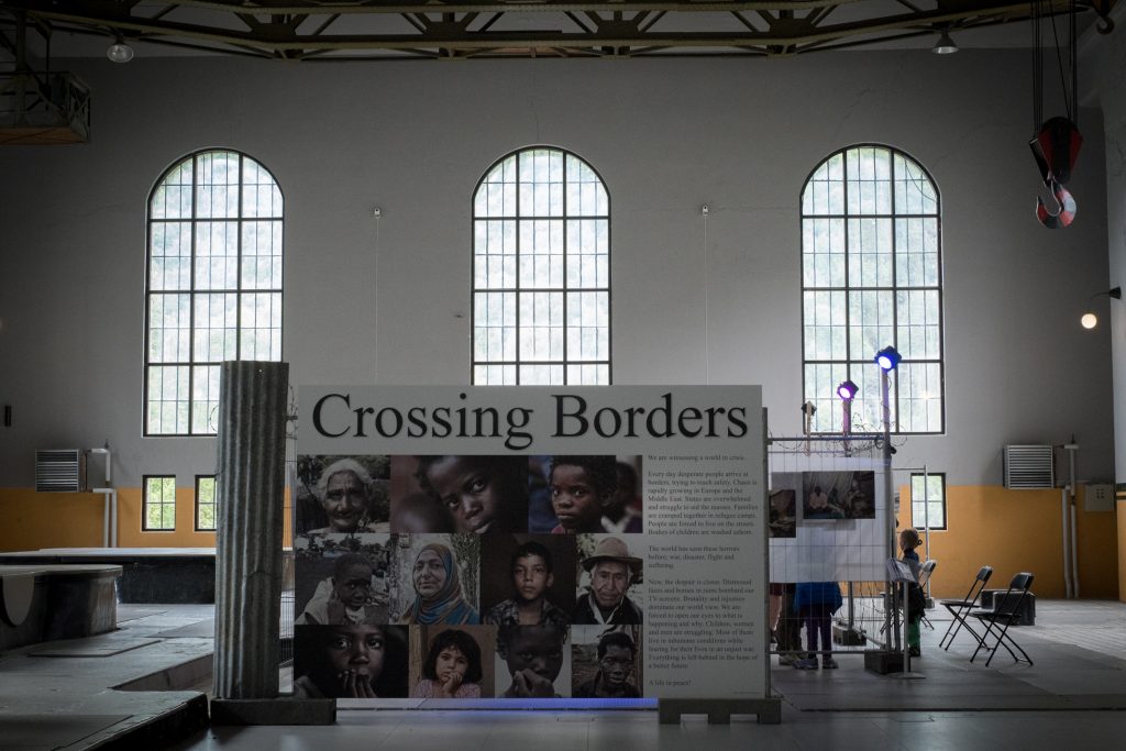crossing-borders-1