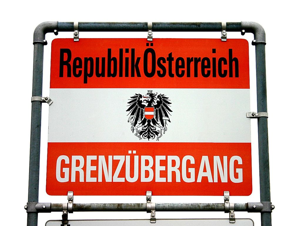 EU-kommisjonen vil forlenge grensekontrollen i Nord-Europa&nbsp;<span>(+)</span>