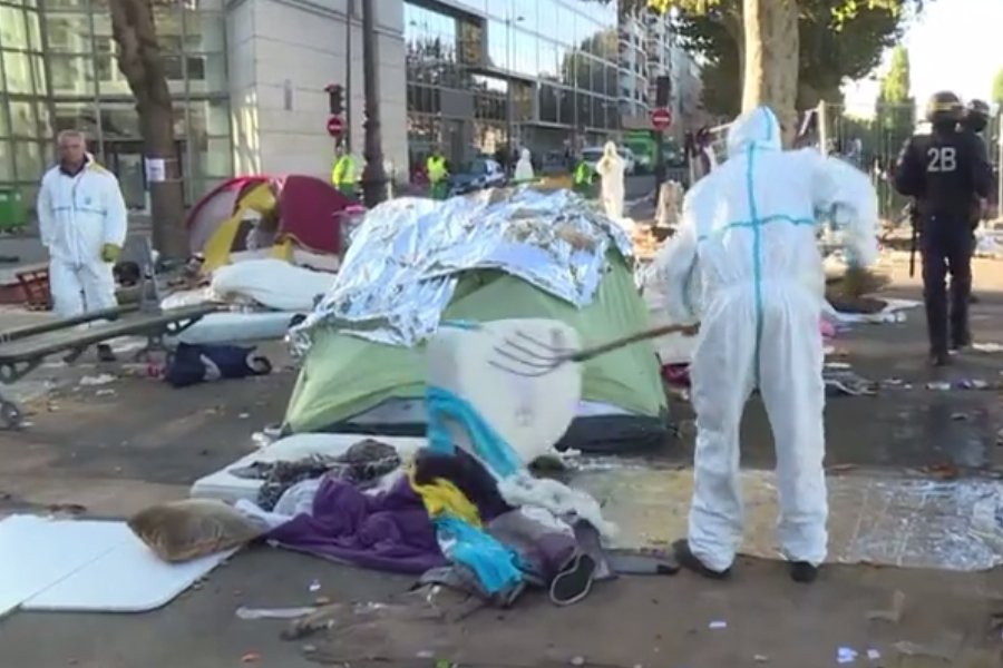 paris-place-de-stalingrad