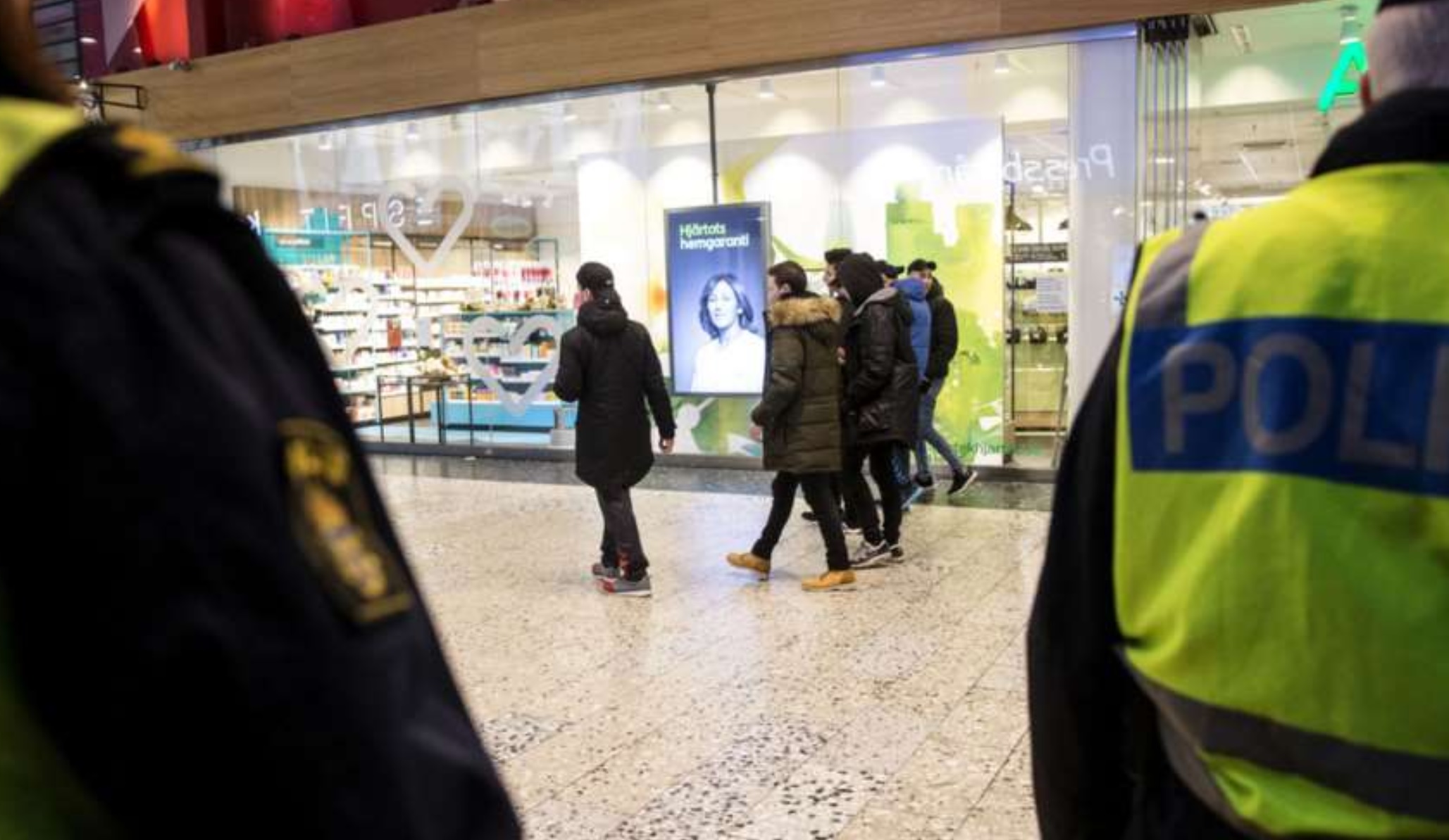 3250 anmeldte forbrytelser - på ETT kjøpesenter - på ETT år&nbsp;<span>(+)</span>