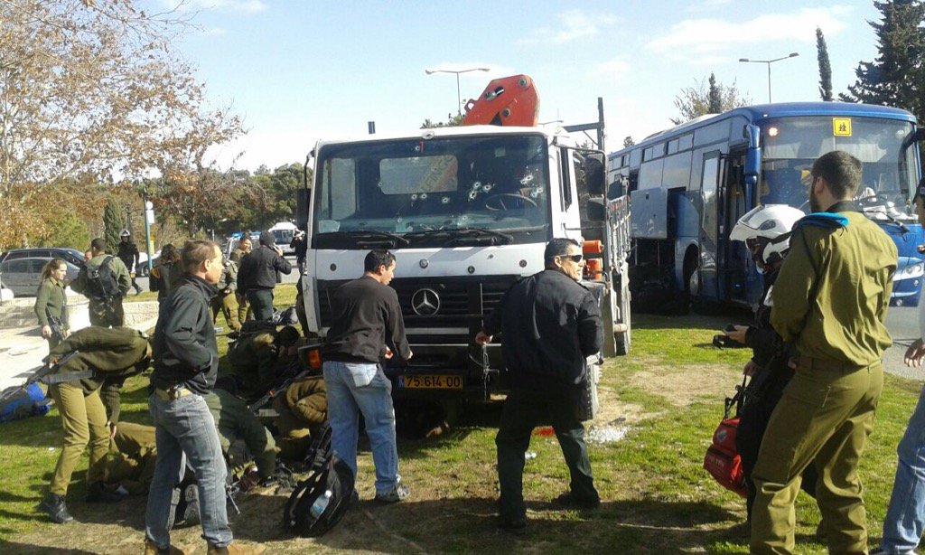 "Trailer går amok" i Jerusalem - flere soldater drept&nbsp;<span>(+)</span>