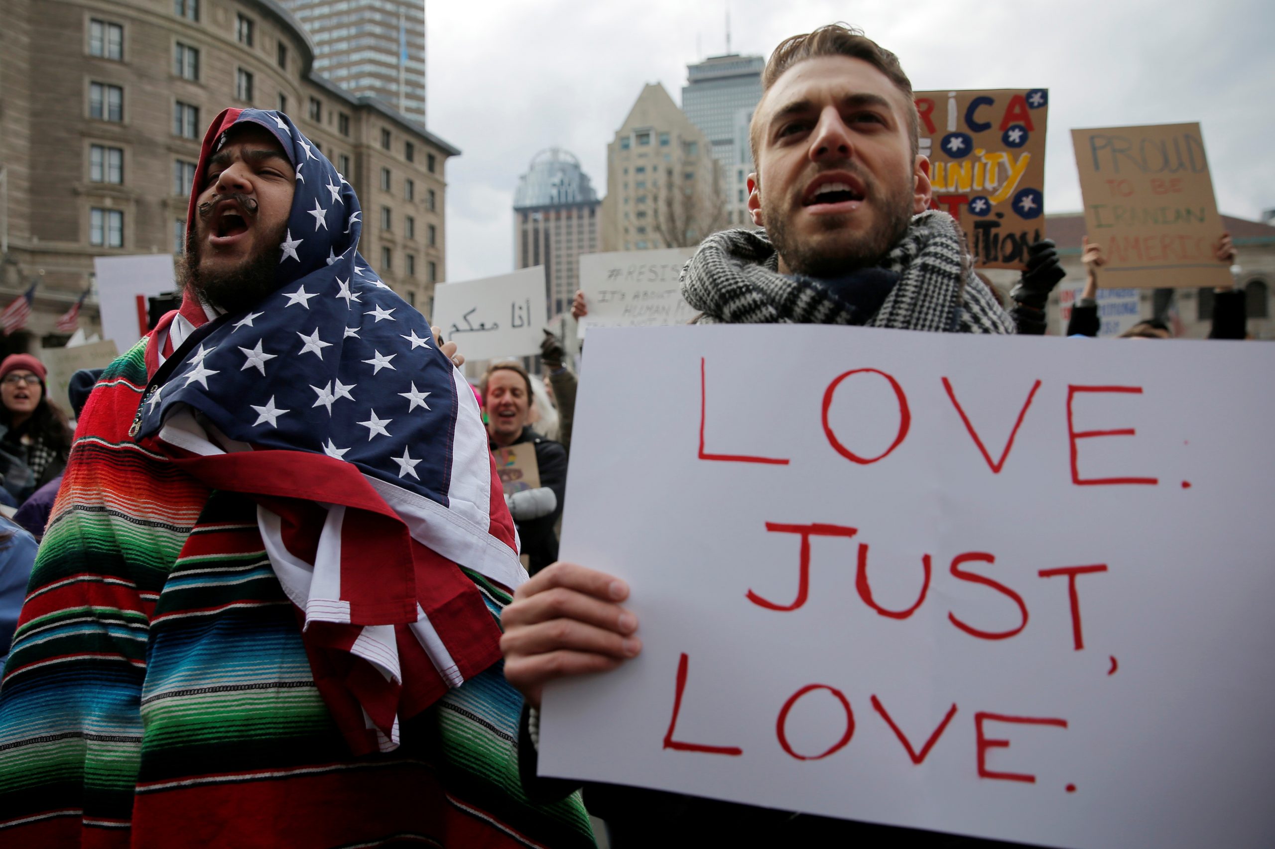 Også besteforeldre og søskenbarn trumfer Trump-lov&nbsp;<span>(+)</span>