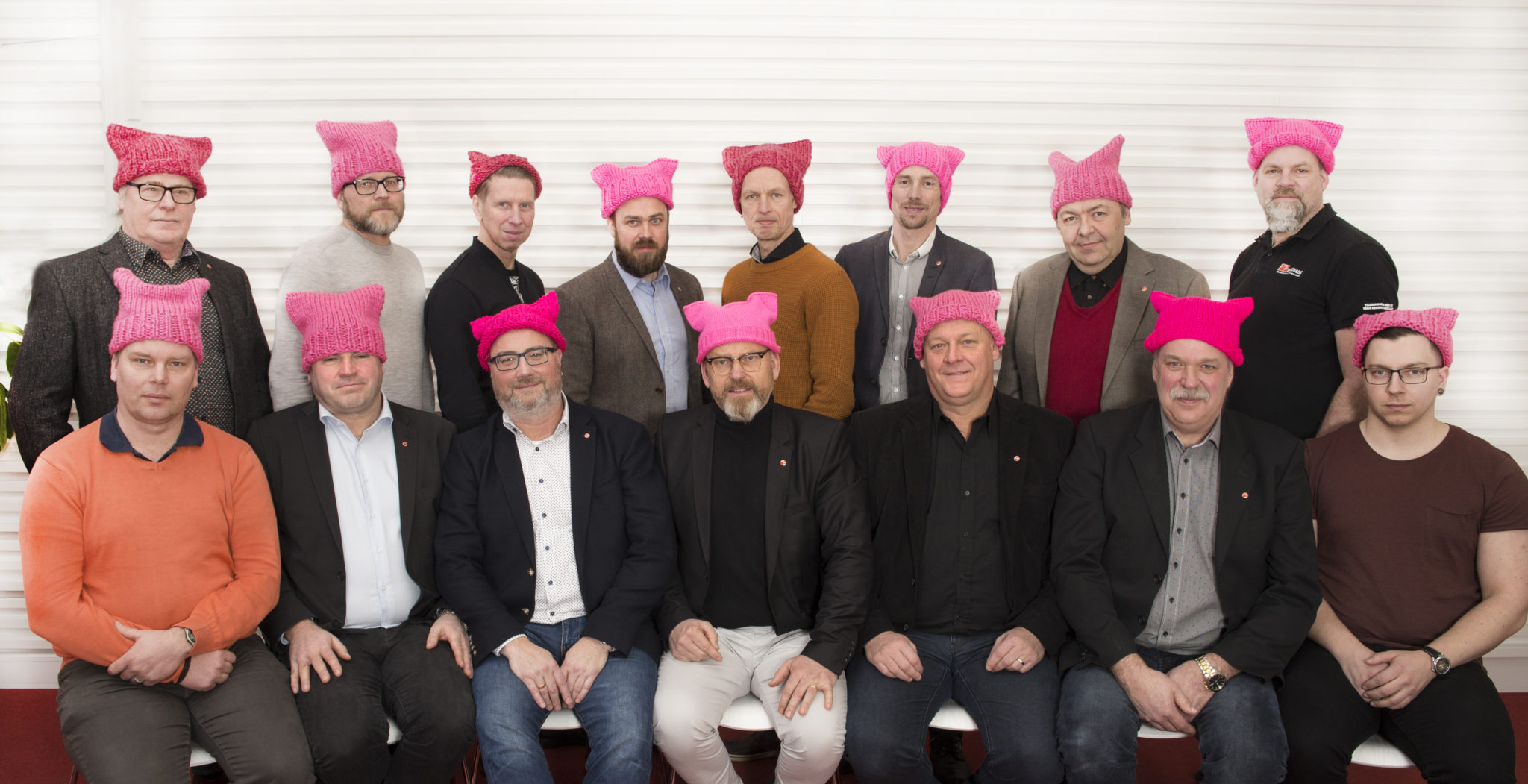 LO-pamper med pussy hats: - Unnskyld, vi er ikke perfekte; vi er hvite menn...&nbsp;<span>(+)</span>