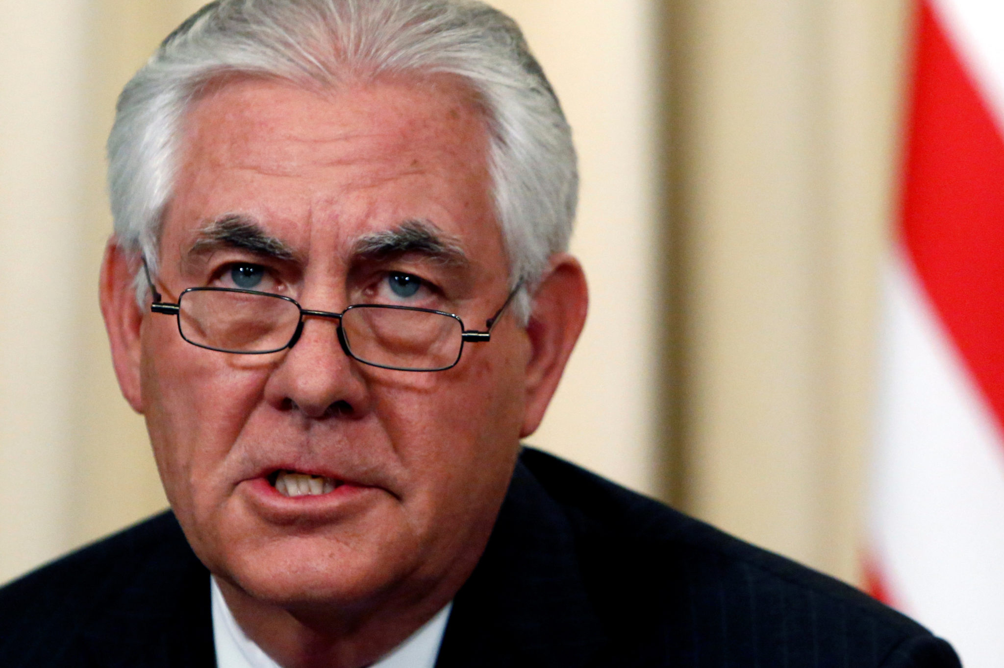 Trump sparker Tillerson, Pompeo overtar&nbsp;<span>(+)</span>