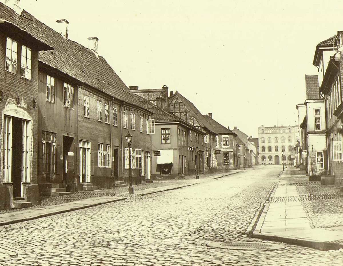 Street View, Christiania, Norway (c.1864-73)&nbsp;<span>(+)</span>