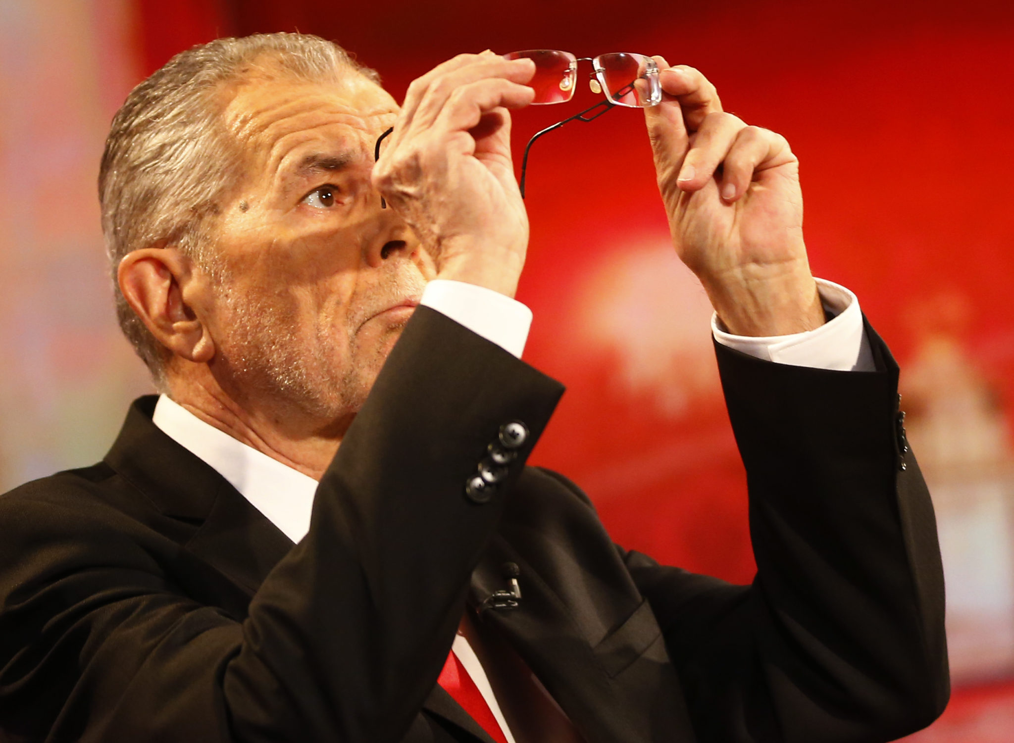 Van der Bellen sammenligner hijab med nazi-protest&nbsp;<span>(+)</span>