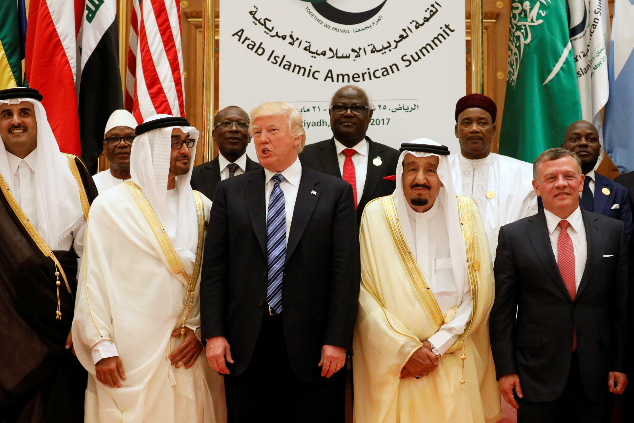 Trump utfordrer den islamske verden og tilbyr partnerskap&nbsp;<span>(+)</span>