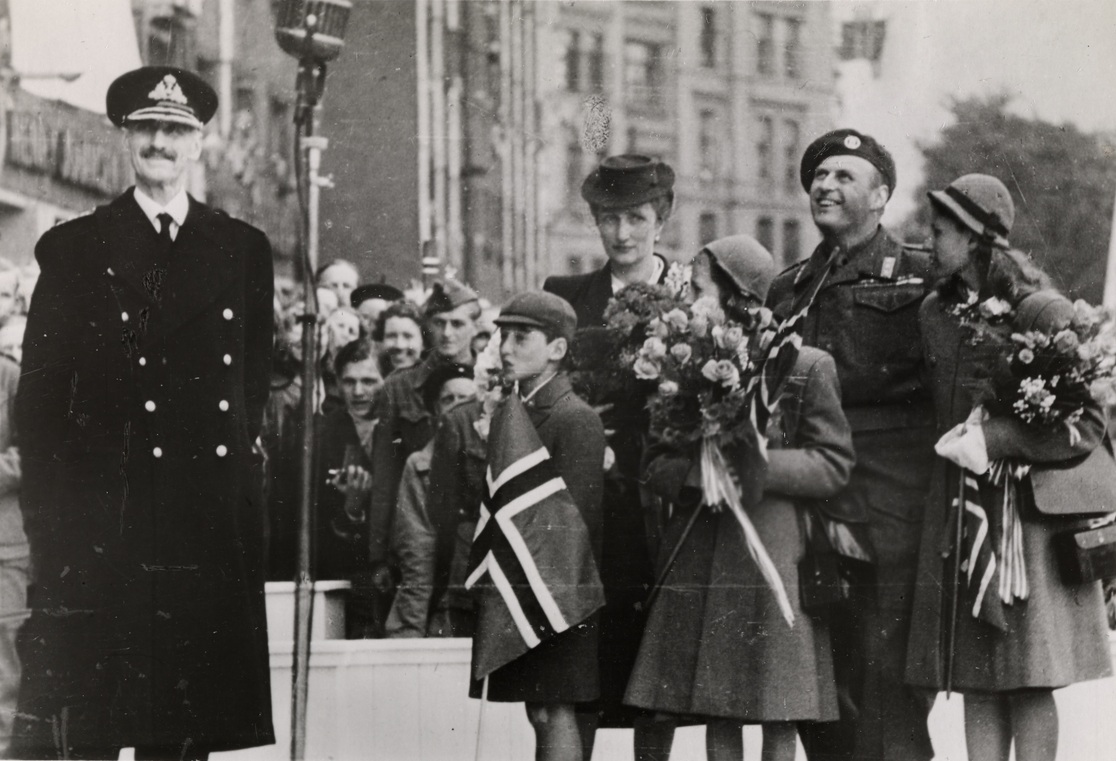 17. mai-refleksjoner&nbsp;<span>(+)</span>