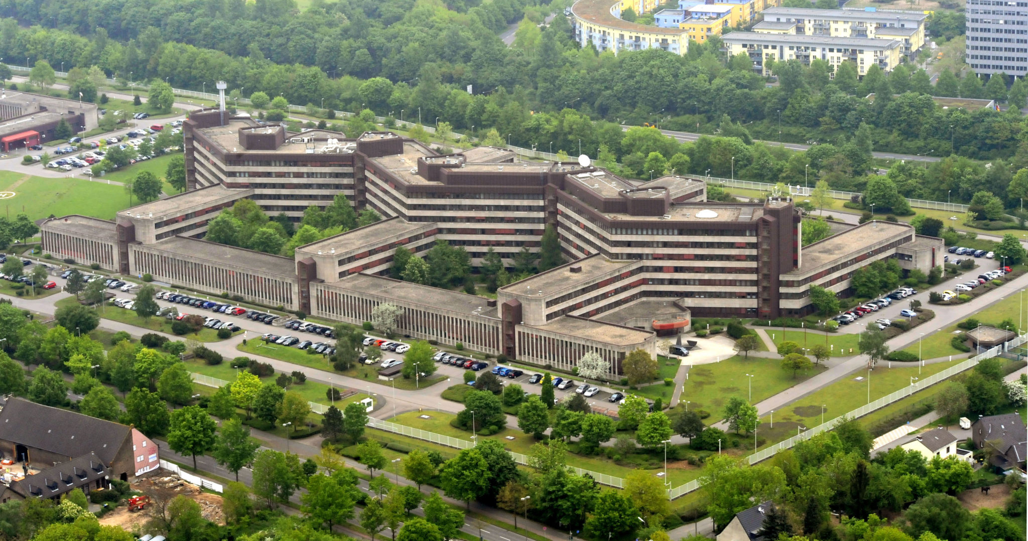 Ville drepe "vantro" kolleger i tysk sikkerhetstjeneste&nbsp;<span>(+)</span>