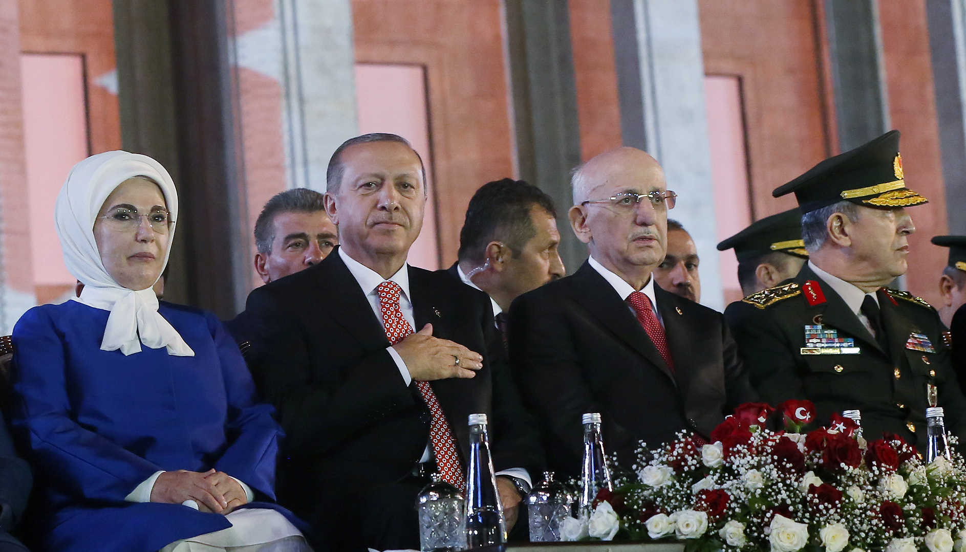 Erdogan truer med å halshogge kuppmakere&nbsp;<span>(+)</span>