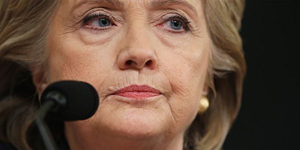 Hillary blir ikke kvitt epostserveren&nbsp;<span>(+)</span>