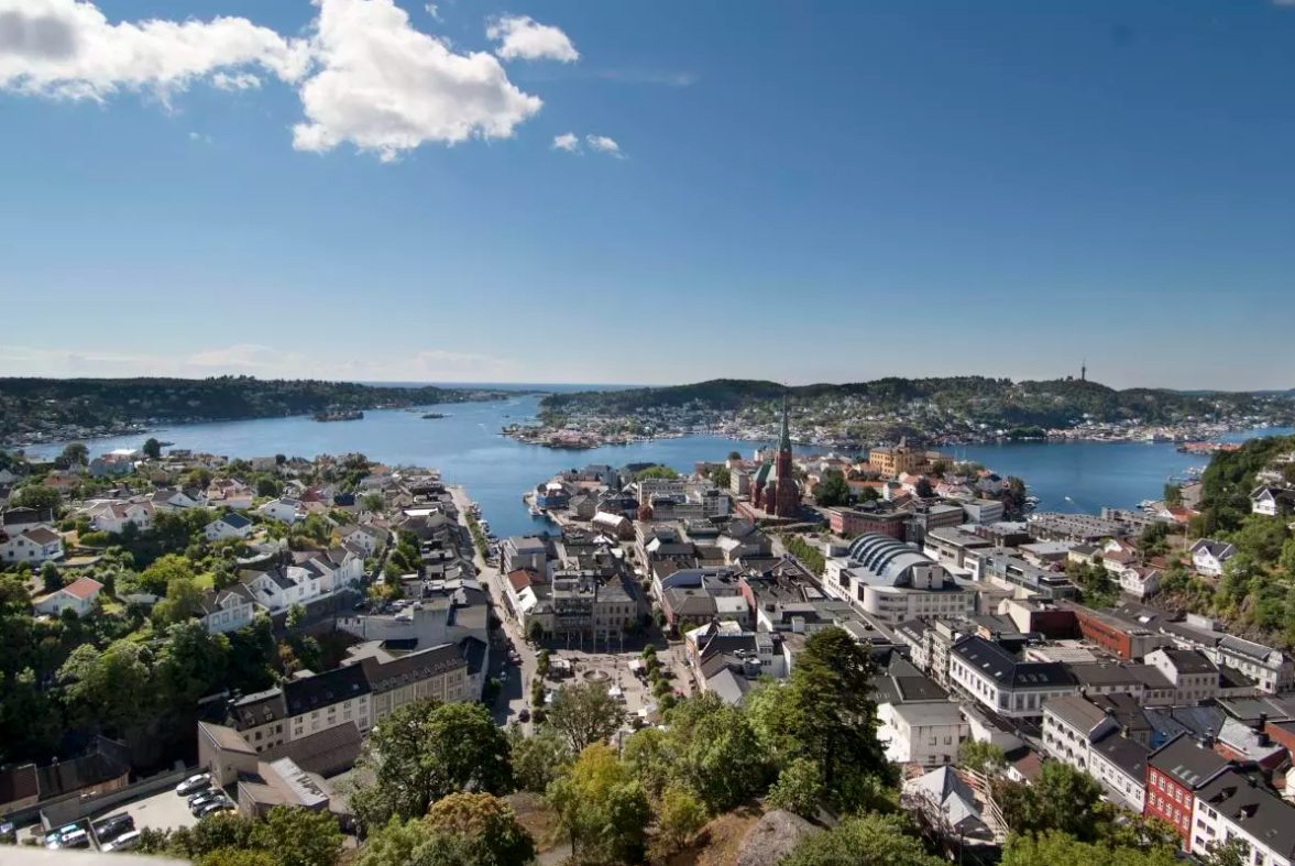 SIAN forvist fra Arendalsuka. Politiet: Vi kan ikke garantere sikkerheten&nbsp;<span>(+)</span>