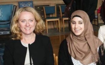 Anniken Hauglie (H): Ser ikke forskjell på hijab og skaut&nbsp;<span>(+)</span>