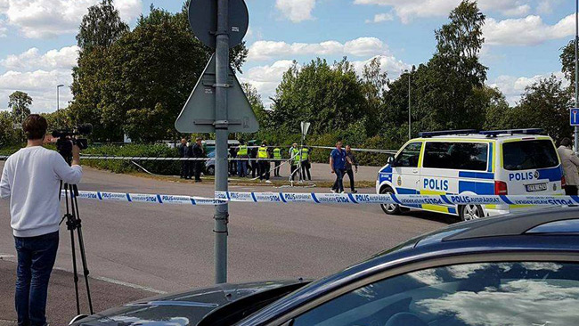 Mann pågrepet - skal ha skåret halsen over på kvinne&nbsp;<span>(+)</span>