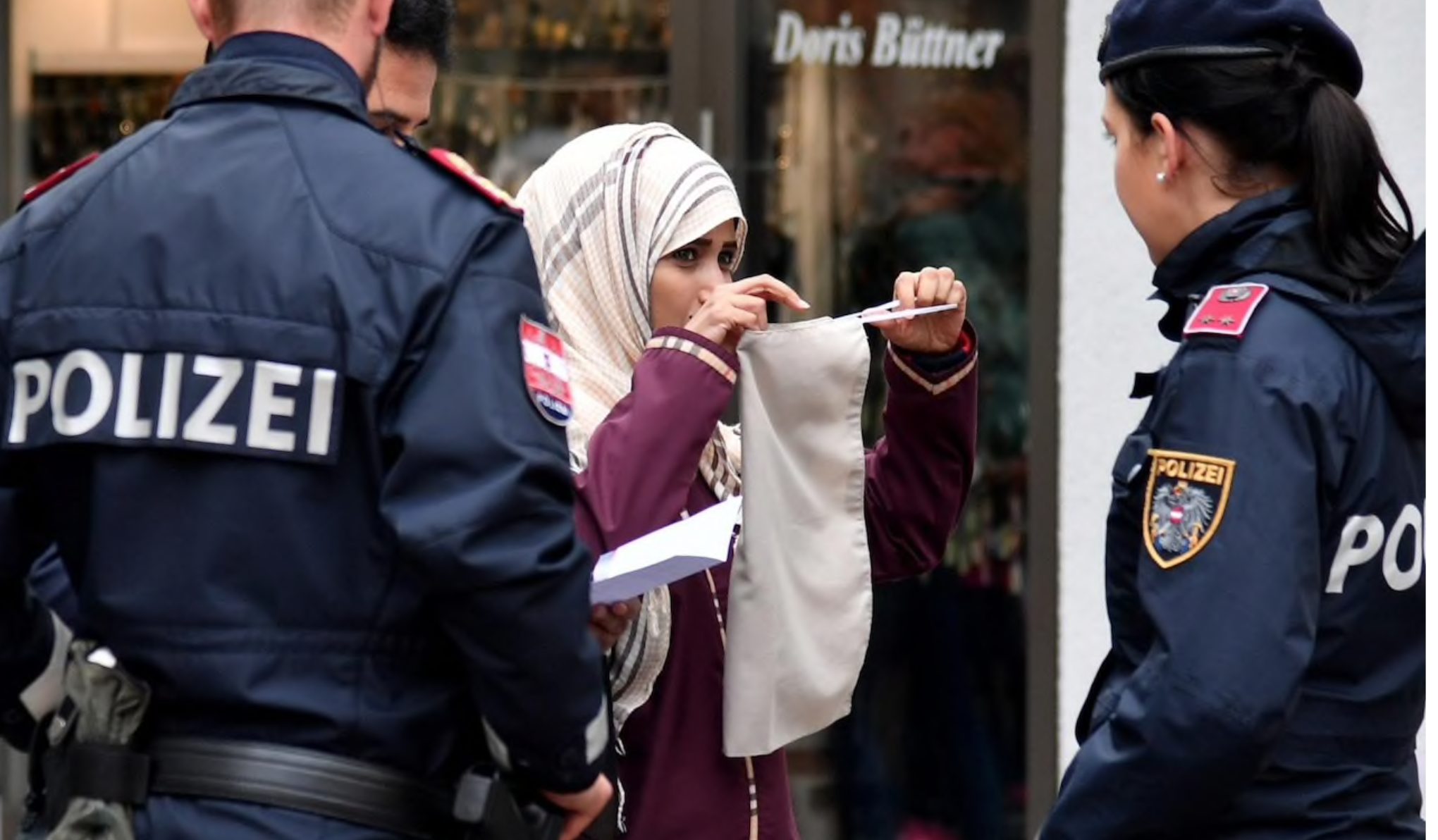 Også Danmark går inn for nikab-forbud&nbsp;<span>(+)</span>