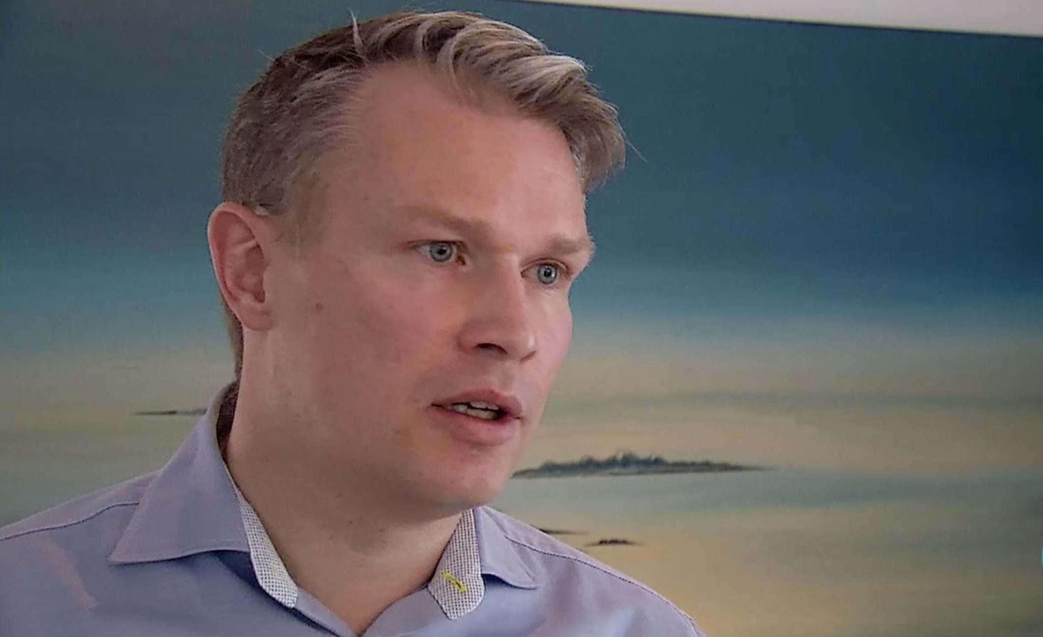 – Naivt å ikke væpne politiet på Stavanger lufthavn&nbsp;<span>(+)</span>