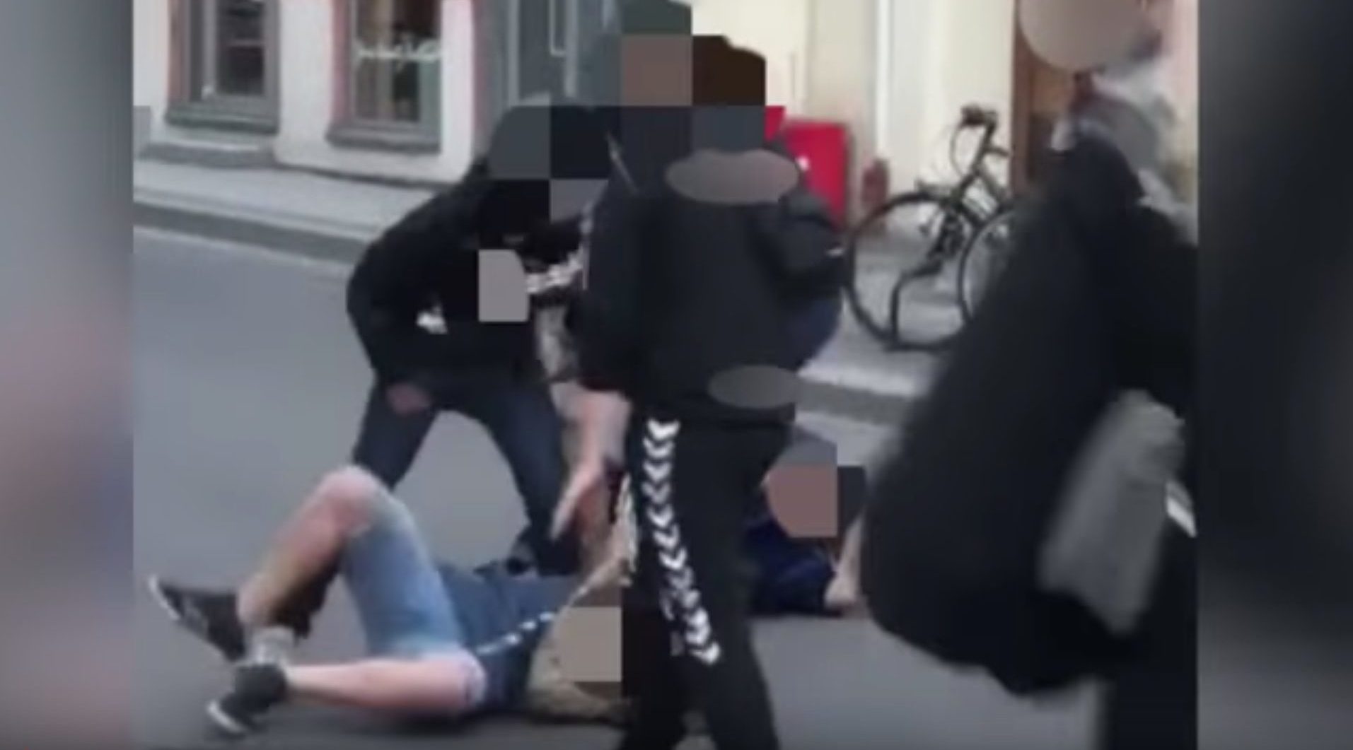 Fant våpendepot på skole&nbsp;<span>(+)</span>
