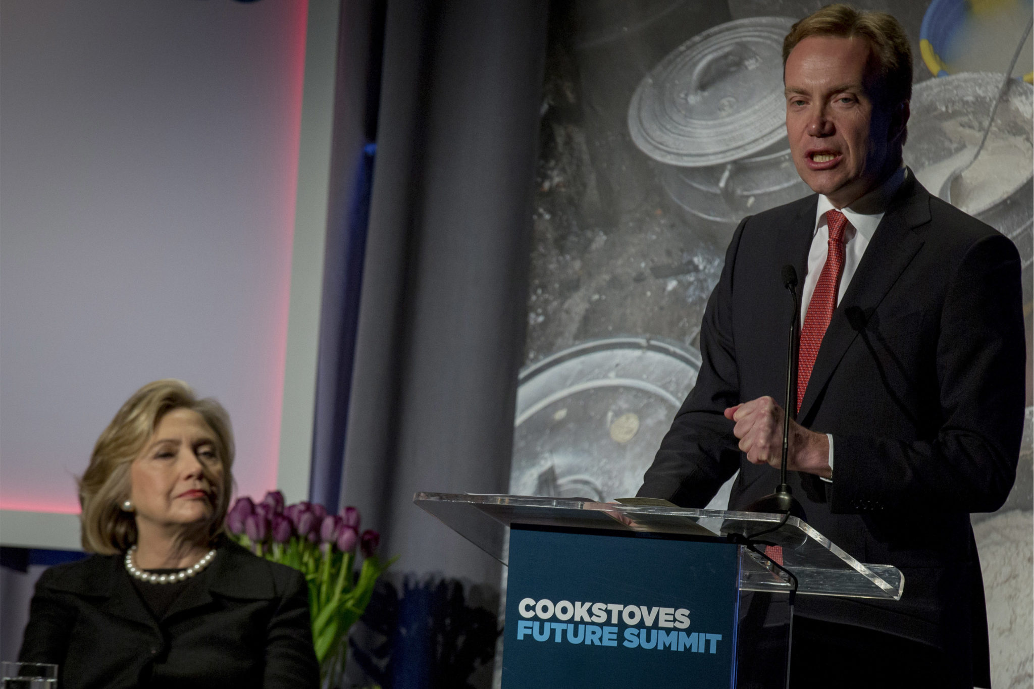 Norges støtte til Clinton-stiftelsen&nbsp;<span>(+)</span>