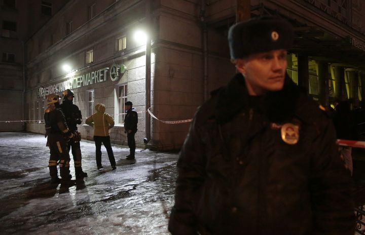 Bombe i St. Petersburg - minst ti såret&nbsp;<span>(+)</span>