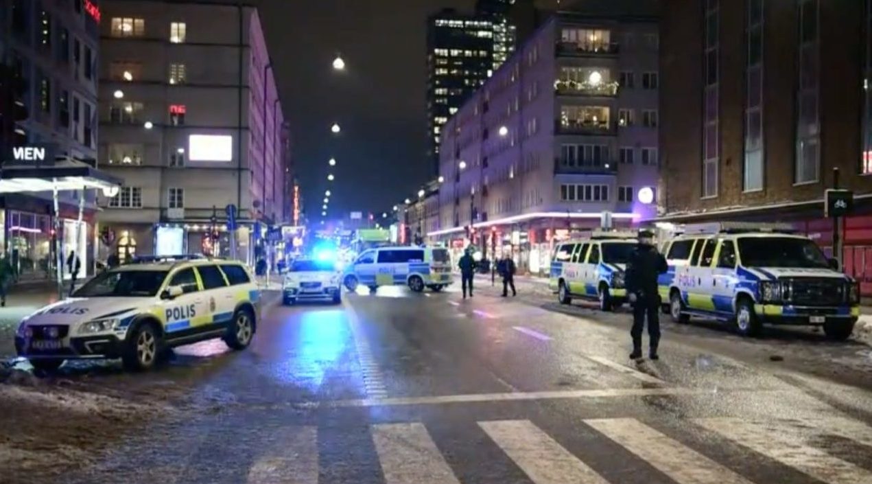 To knivstukket i halsen i Stockholm&nbsp;<span>(+)</span>