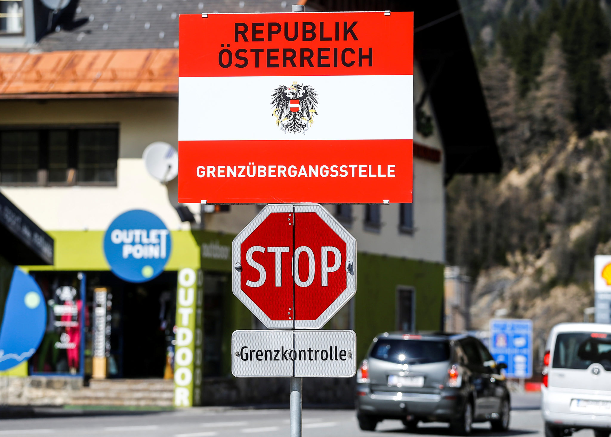 Østerrike sender 600 ekstra politifolk til grensen&nbsp;<span>(+)</span>
