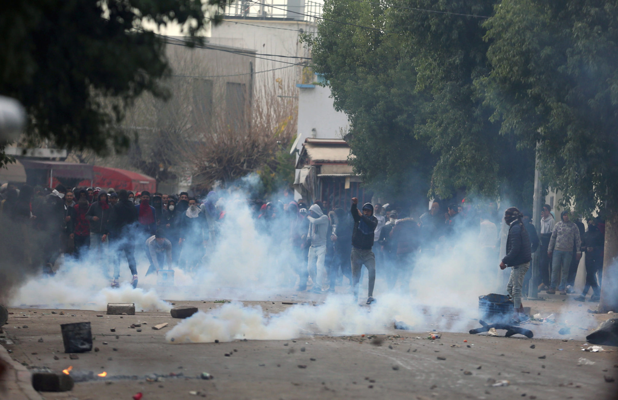 Over 200 pågrepet under protester og gatekamper i Tunisia&nbsp;<span>(+)</span>