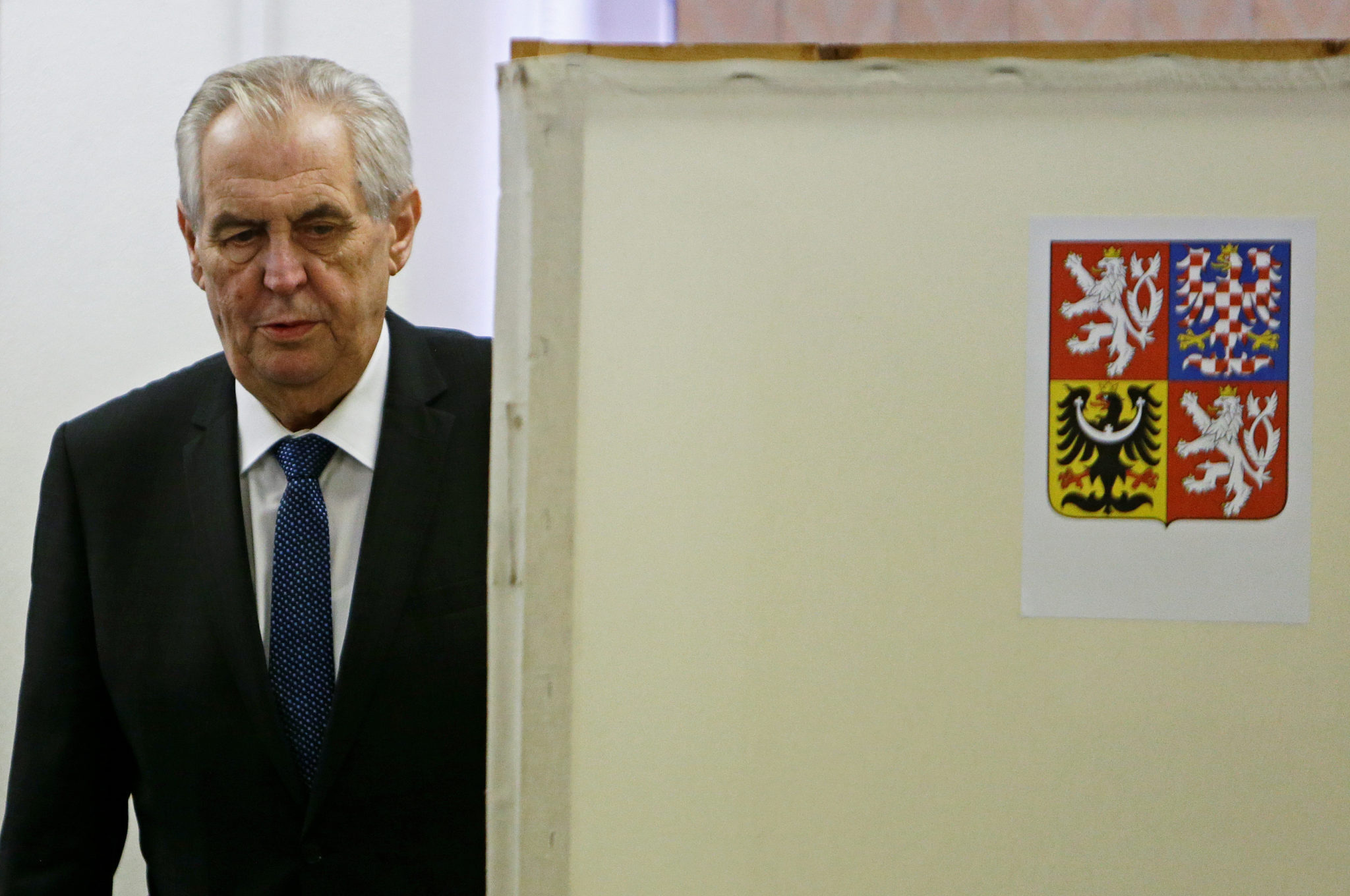 Tsjekkias president Zeman gjenvalgt&nbsp;<span>(+)</span>