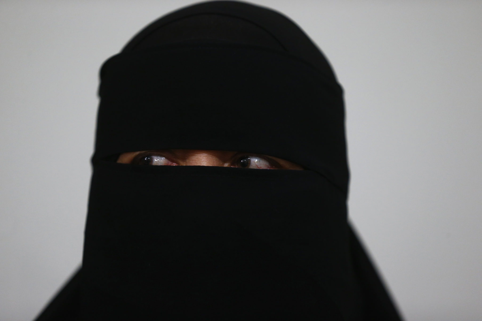 Kvinne rev burkaen av muslimsk kvinne i tysk matbutikk&nbsp;<span>(+)</span>