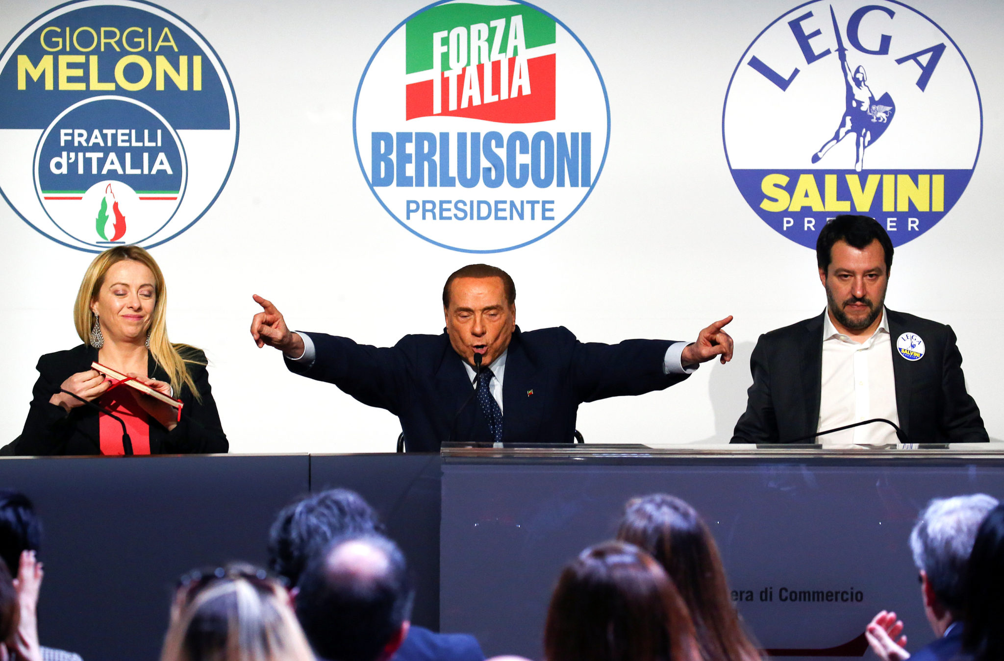 Høyresiden størst ved valget i Italia, men uten flertall&nbsp;<span>(+)</span>