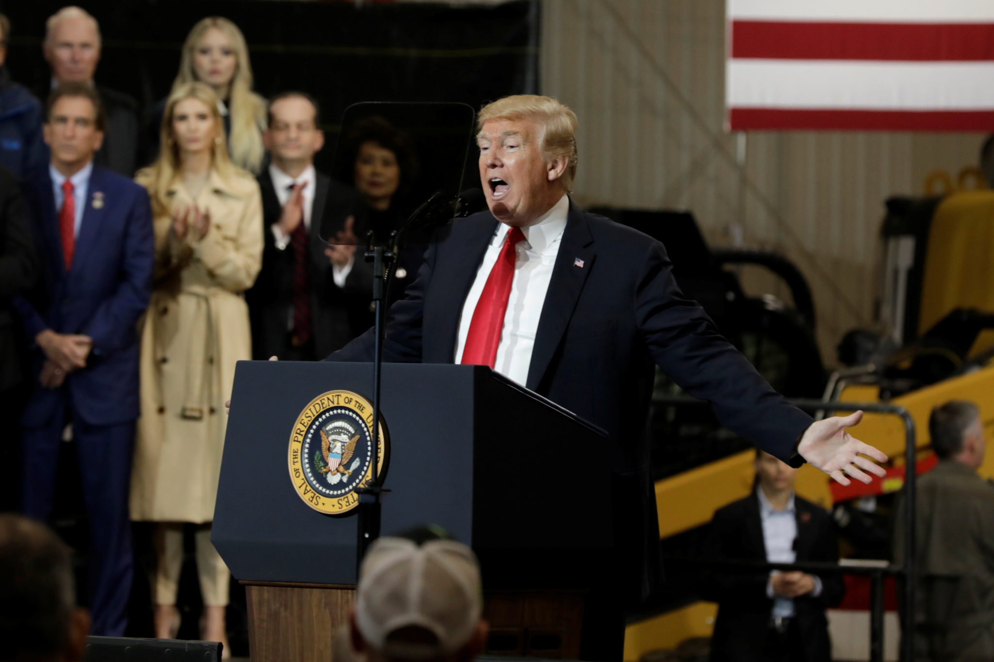 Trump varsler uttrekning fra Syria, State Departement aner ikke hva de skal si&nbsp;<span>(+)</span>