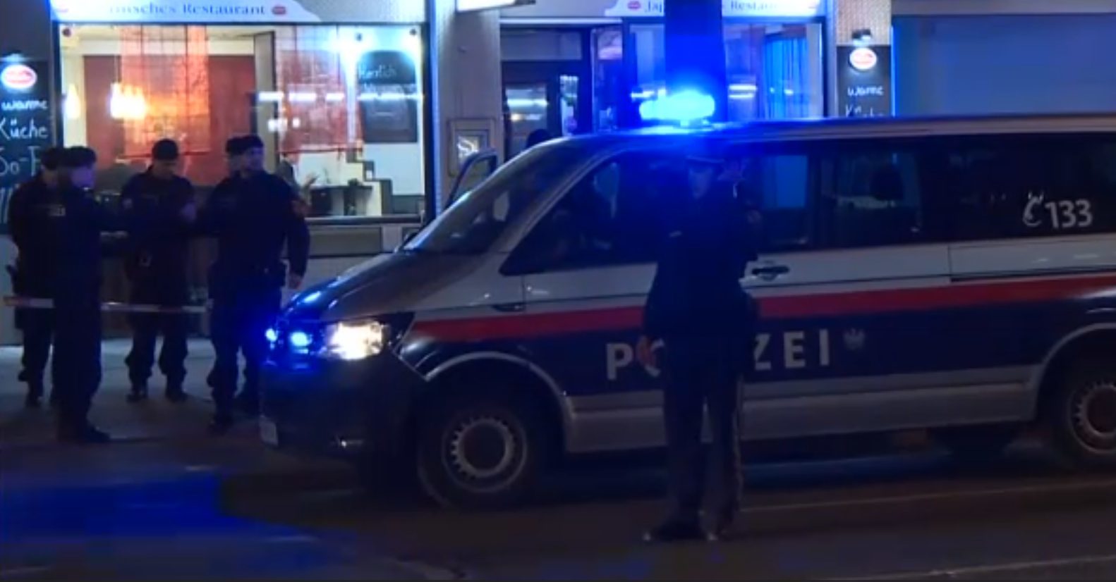 Wien: Tre familie&shy;medlemmer kritisk såret i knivstikking - afghaner pågrepet&nbsp;<span>(+)</span>