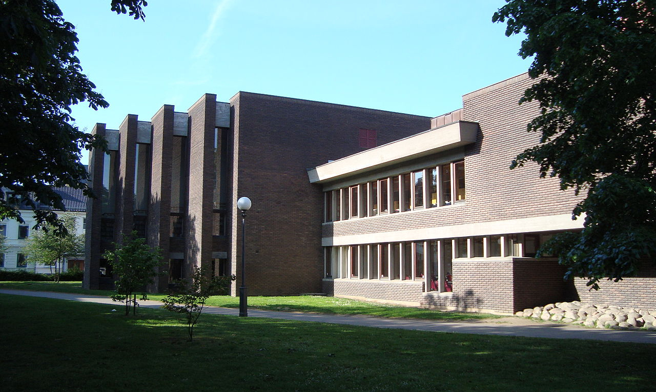 Trygghetsalarm på jobb – på biblioteket&nbsp;<span>(+)</span>
