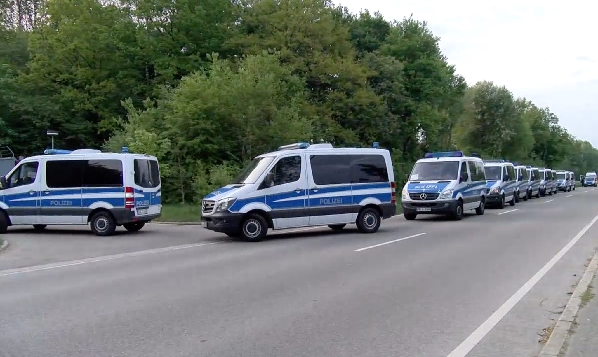 Den utviste togoleseren og 17 andre migranter arrestert i Ellwangen&nbsp;<span>(+)</span>