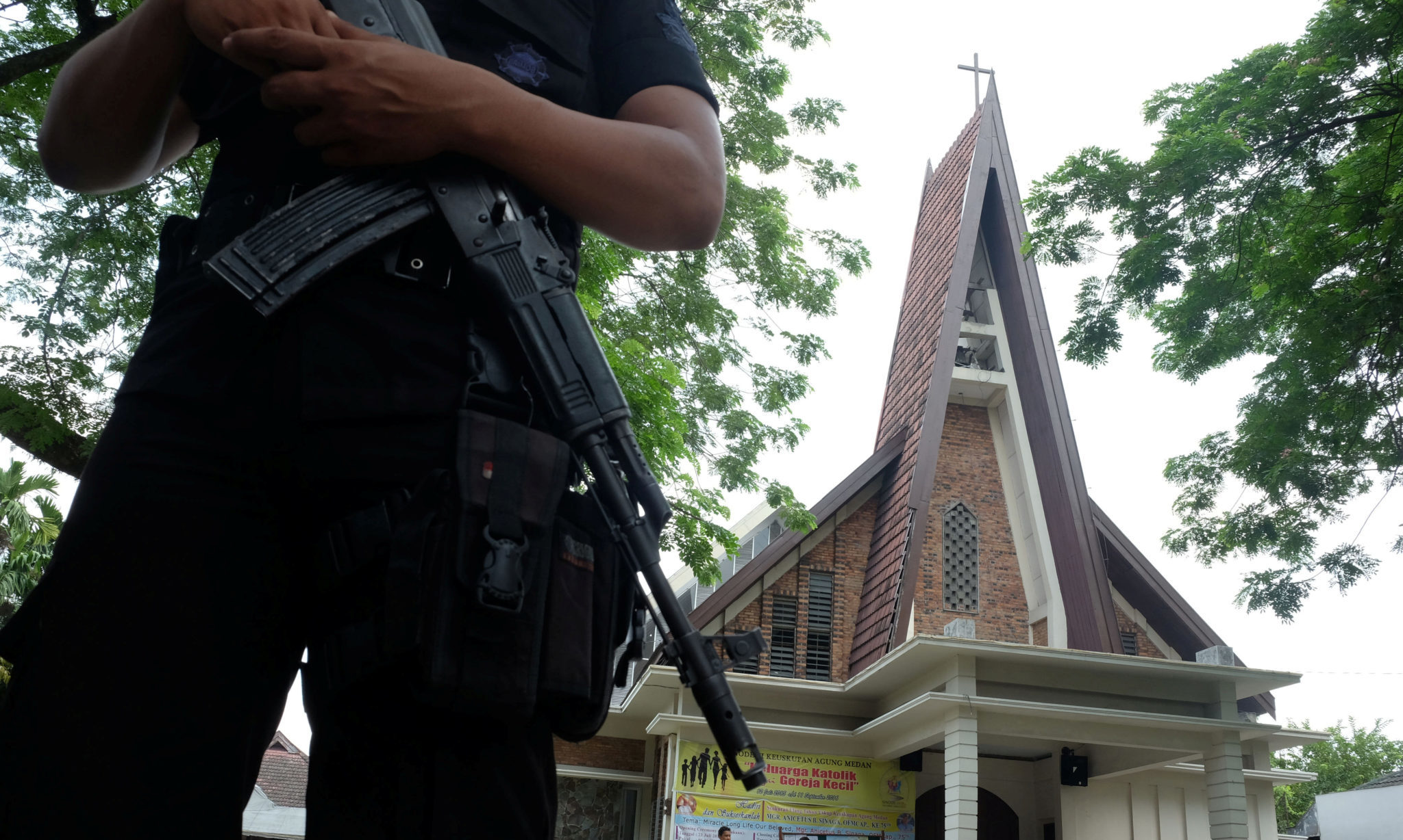 Menn med sverd angrep politistasjon i Indonesia&nbsp;<span>(+)</span>