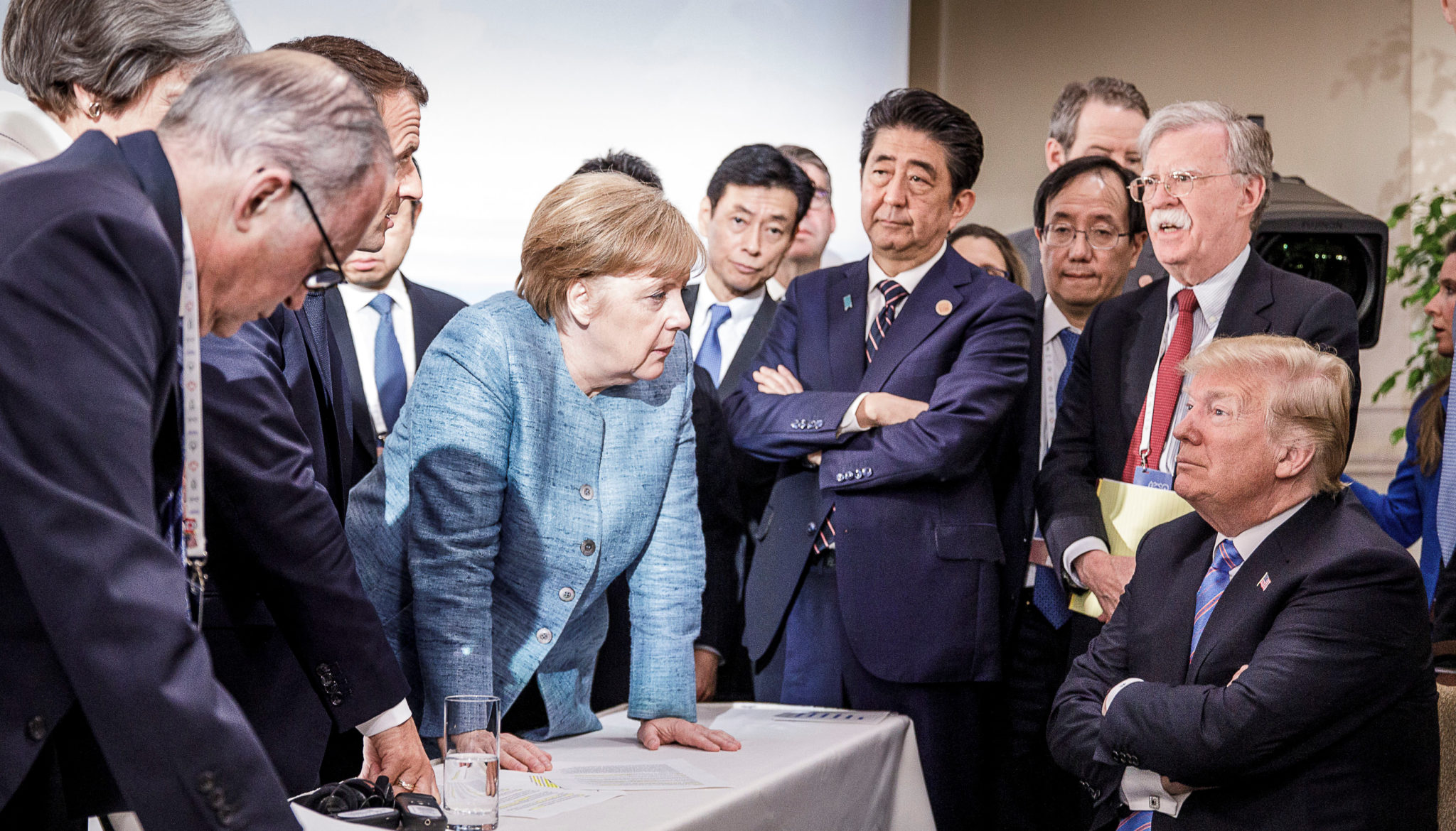 &nbsp;<span>(+)</span>