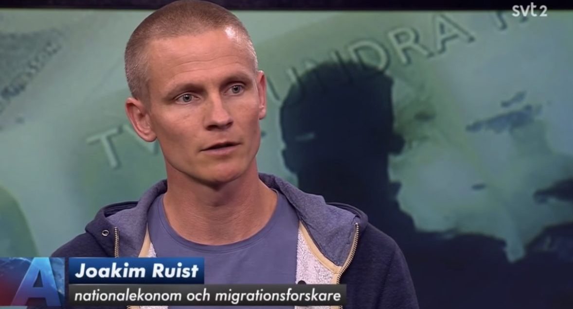 Skandaleintervju i SVT: Forsker presses på om hans rapport «kan brukes i valgkampen»&nbsp;<span>(+)</span>
