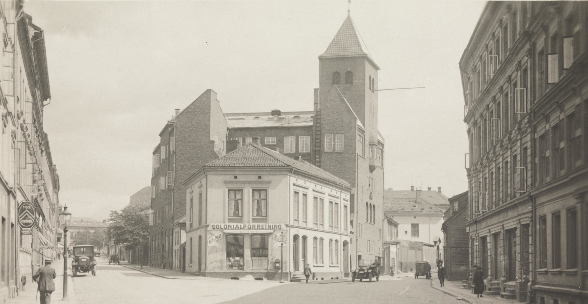 Piperviken småkirke (ikke tidligere enn 1925)&nbsp;<span>(+)</span>