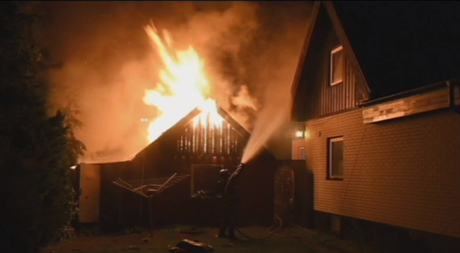 Sverige: Flere hus og biler brant i Kristianstad&nbsp;<span>(+)</span>