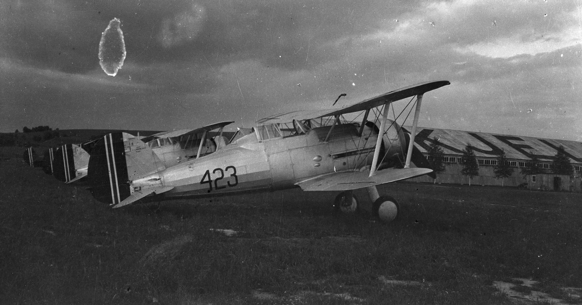 Gloster Gladiator 423: Kulturminne, krigshistorie og samtidsadvarsel&nbsp;<span>(+)</span>